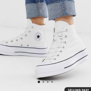 NWT Converse Chuck Taylor All Star Hi Lift sneaker